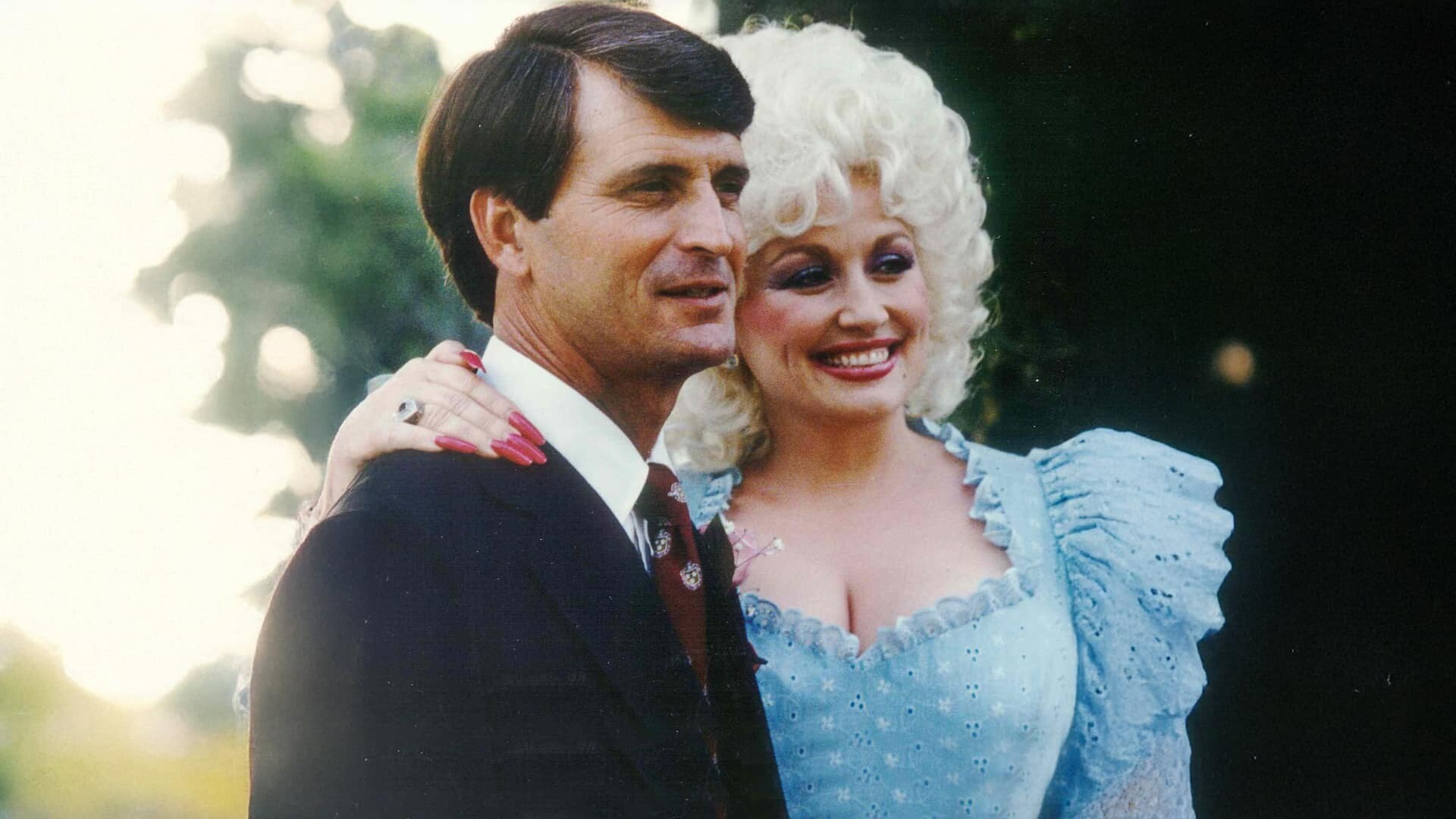 Dolly Parton Husband: Everything to Know About Carl Dean and Their Secretive Love Story